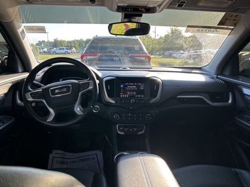 Used 2023 GMC Terrain SLE AWD/4WD image 5