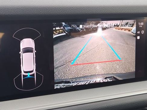 Used 2024 Porsche Cayenne image 28