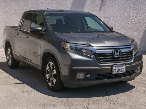 Used 2017 Honda Ridgeline RTL image 3
