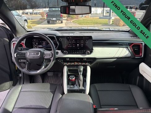 Used 2023 GMC Canyon AT4X image 13