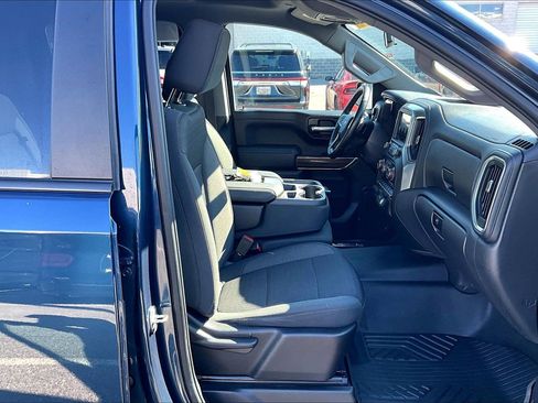 Used 2021 Chevrolet Silverado 1500 RST image 7