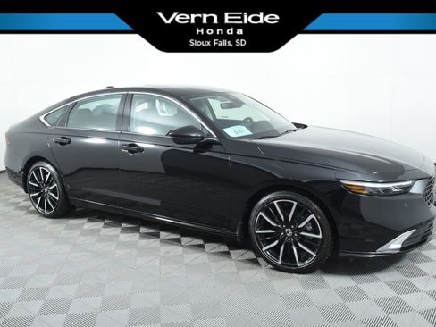 New 2026 Honda Accord Touring image 1