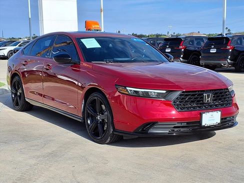 Used 2024 Honda Accord Sport image 1