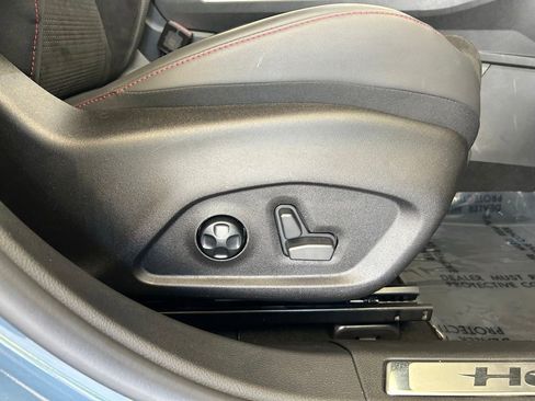 Certified 2025 Dodge Hornet R/T AWD/4WD image 25