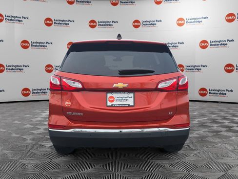 Used 2020 Chevrolet Equinox LT w/ Driver Convenience Package image 6