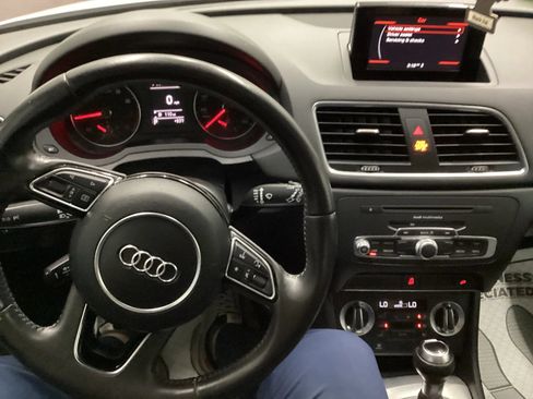 Used 2015 Audi Q3 2.0T Premium Plus AWD/4WD image 14