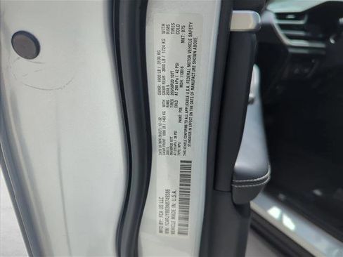 Used 2022 Jeep Grand Cherokee Limited 4xe AWD/4WD image 27