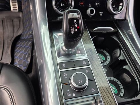 Used 2019 Land Rover Range Rover Sport Supercharged AWD/4WD image 27