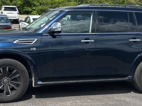 Used 2019 Nissan Armada Platinum w/ Cargo Package AWD/4WD image 3