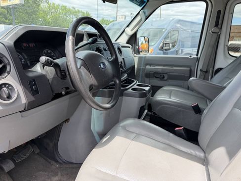 Used 2012 Ford E-350 and Econoline 350 XL w/ PWR Windows & Locks Group RWD image 7