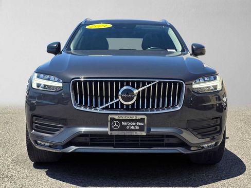 Used 2021 Volvo XC90 T6 Momentum w/ Protection Package Premier AWD/4WD image 8