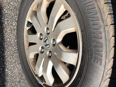 Used 2005 Honda CR-V EX image 8