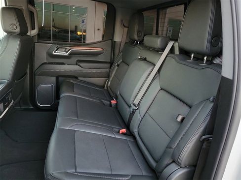 Used 2024 GMC Sierra 1500 Denali w/ Technology Package image 13