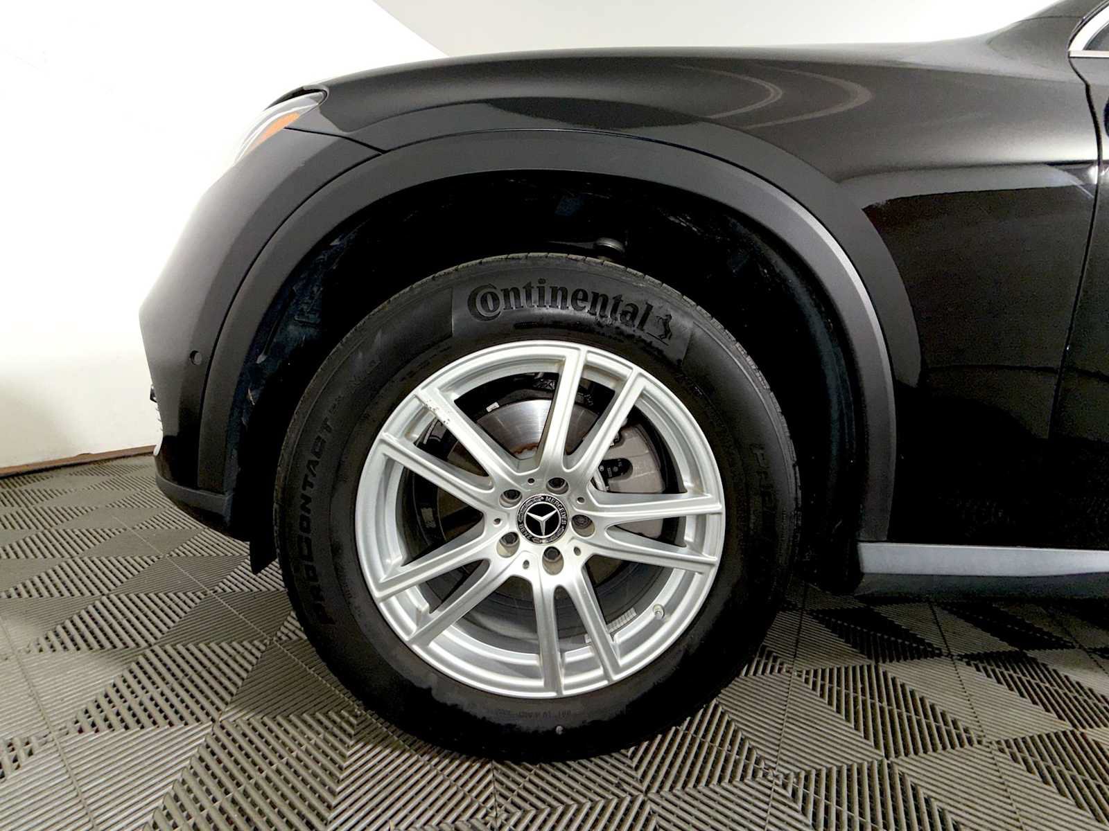 Used 2023 Mercedes-Benz GLC 300 4MATIC image 8