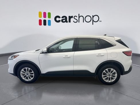 Used 2021 Ford Escape SE w/ Convenience Package AWD/4WD image 2