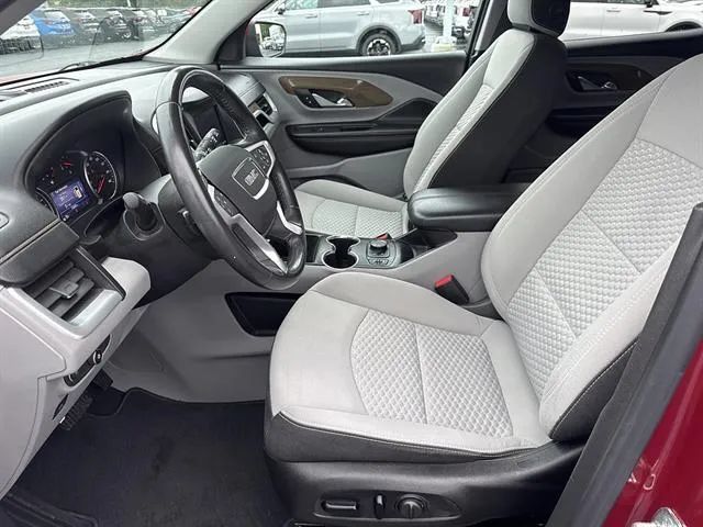 Used 2021 GMC Terrain SLE w/ Driver Convenience Package FWD image 9