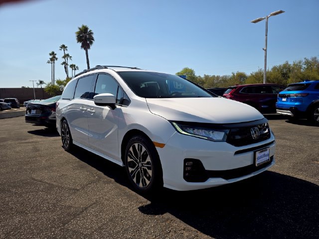 New 2026 Honda Odyssey Elite image 4