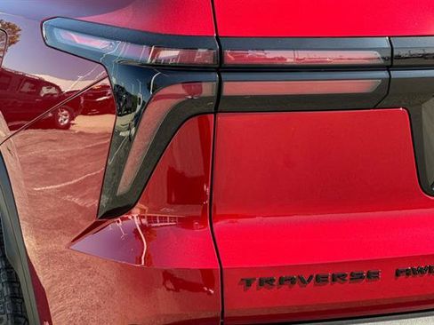 New 2026 Chevrolet Traverse Z71 w/ Enhanced Driving Package image 30