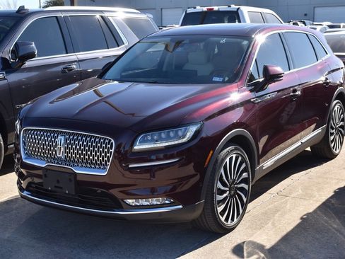 Used 2023 Lincoln Nautilus Black Label image 1