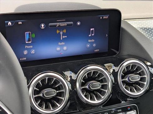 Certified 2026 Mercedes-Benz GLA 250 image 13