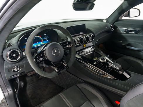 Used 2021 Mercedes-Benz AMG GT Black Series image 21