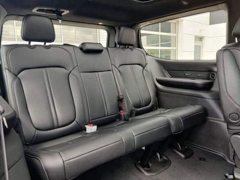 New 2026 Jeep Grand Wagoneer Limited AWD/4WD image 18