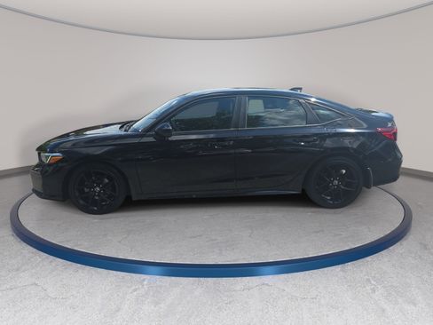 Used 2025 Honda Civic Sport image 8