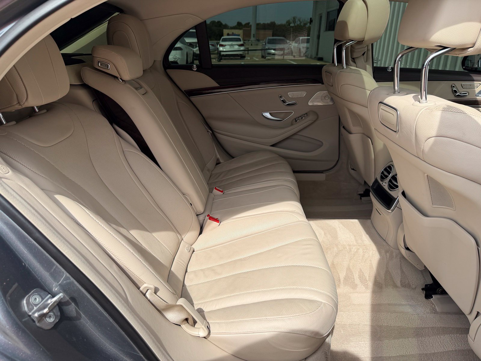 Used 2019 Mercedes-Benz S 450 Sedan image 24