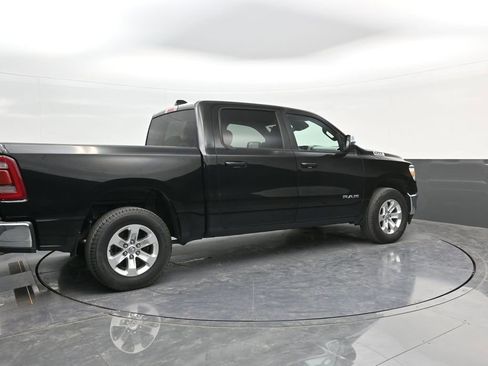 Used 2024 RAM 1500 Laramie AWD/4WD image 8