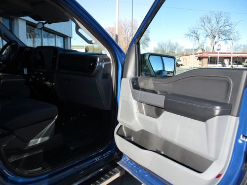 Used 2025 Ford F150 XLT w/ Equipment Group 301A Standard image 26