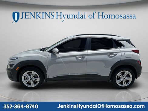 Used 2023 Hyundai Kona SEL w/ Cargo Package AWD/4WD image 6