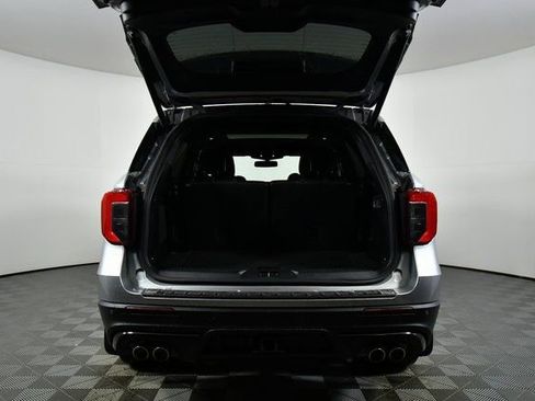 Used 2020 Ford Explorer ST w/ Premium Technology Package image 27