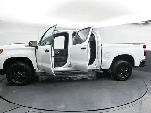 Used 2024 Chevrolet Silverado 1500 LT Trail Boss w/ Protection Package image 39