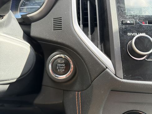 Used 2018 Subaru Crosstrek 2.0i Limited AWD/4WD image 19