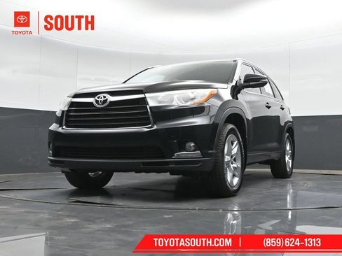 Used 2016 Toyota Highlander Limited AWD/4WD image 43