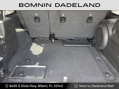 Used 2022 Jeep Wrangler Unlimited Sahara image 7