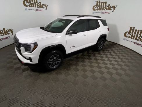Used 2026 GMC Terrain AT4 w/ Convenience Package III AWD/4WD image 4