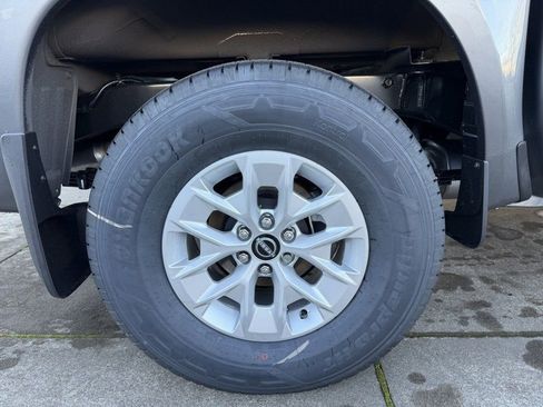 New 2026 Nissan Frontier S image 9