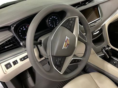 New 2026 Cadillac XT5 Premium Luxury w/ Driver Assist Package FWD image 21