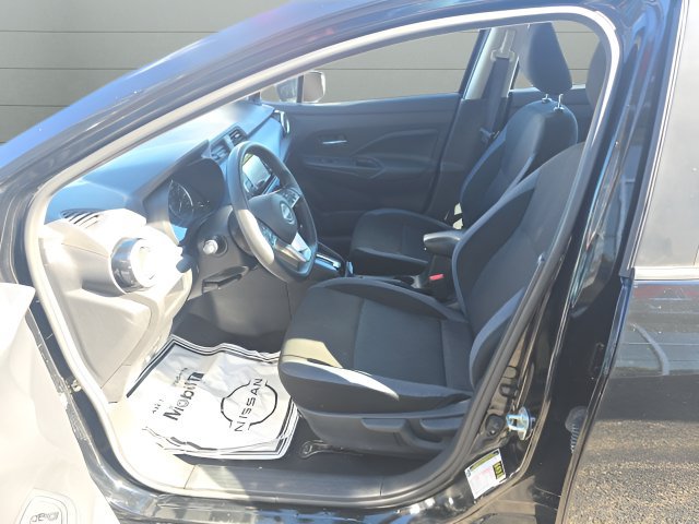 Certified 2025 Nissan Versa SV FWD image 12