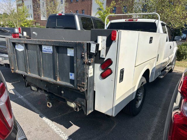 Used 2007 Chevrolet Silverado 2500 LT w/ Skid Plate Package AWD/4WD image 7