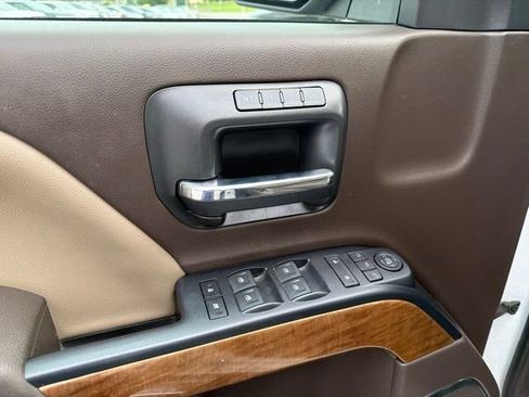 Used 2017 Chevrolet Silverado 1500 LTZ w/ Sport Package AWD/4WD image 36