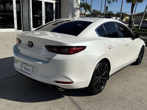 Certified 2022 MAZDA MAZDA3 s image 4