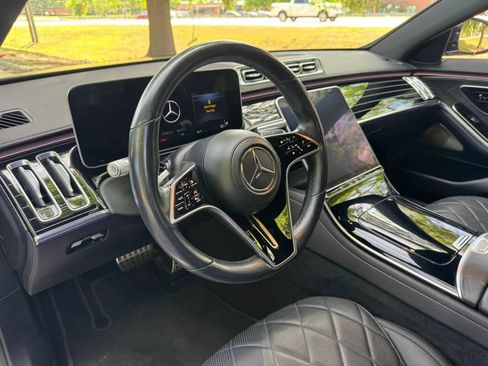 Used 2021 Mercedes-Benz S 580 4MATIC Sedan w/ AMG Line image 15