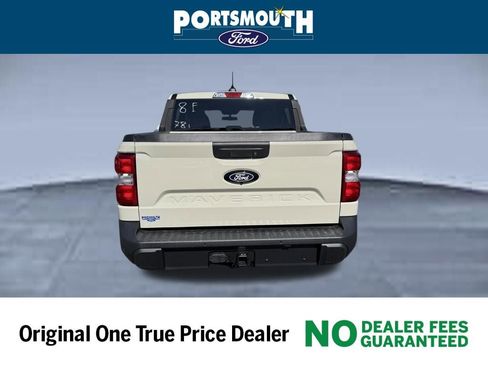 New 2025 Ford Maverick XL w/ Equipment Group 101A image 19