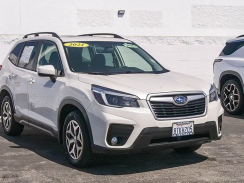 Used 2021 Subaru Forester Premium w/ Popular Package #1 AWD/4WD image 3