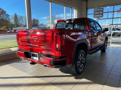 Certified 2025 GMC Sierra 1500 AT4 w/ AT4 Premium Package image 7
