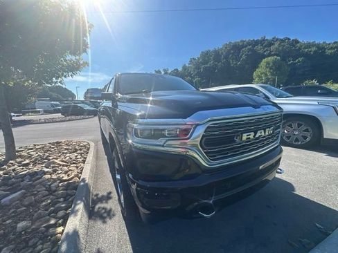 Used 2019 RAM 1500 Limited AWD/4WD image 10