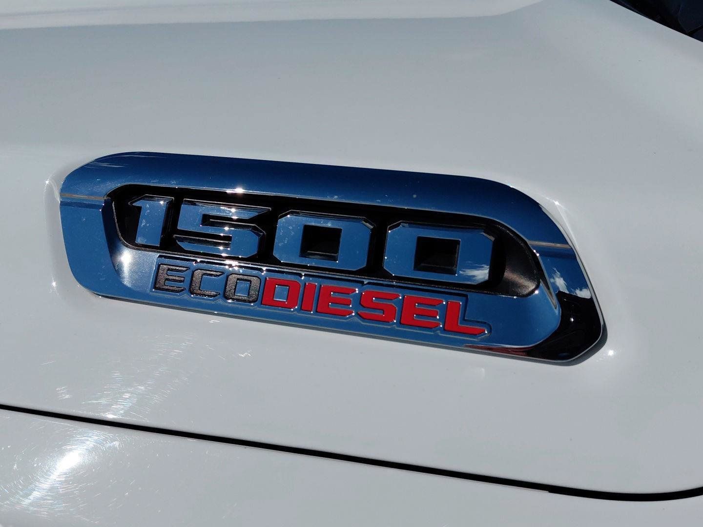 Used 2020 RAM 1500 Laramie AWD/4WD image 23