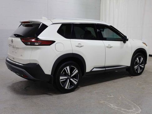 Used 2023 Nissan Rogue SL w/ SL Premium Package image 9